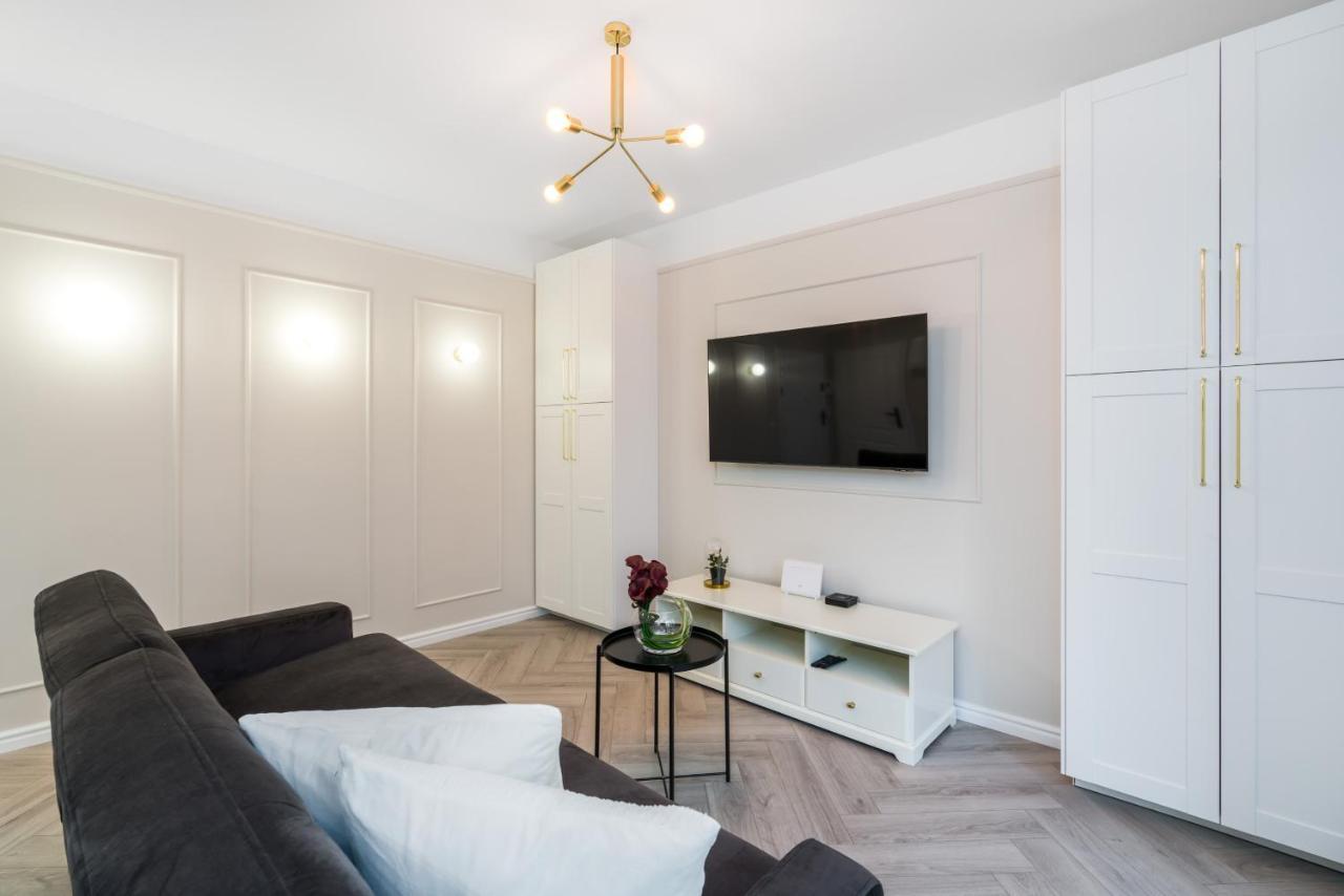 Modern Studio Apartments Poznan City Center By Noclegi Renters المظهر الخارجي الصورة
